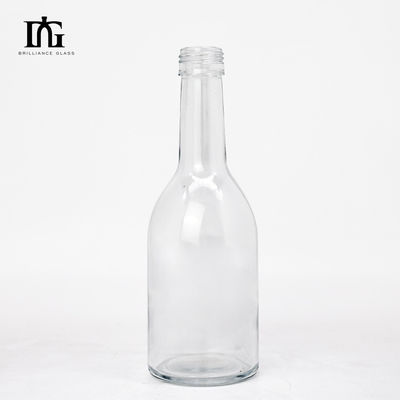 Vrije steekproef aanvaardbaar OEM/ODM 750 ml glazen wijnfles met ontwerp en kurkstop