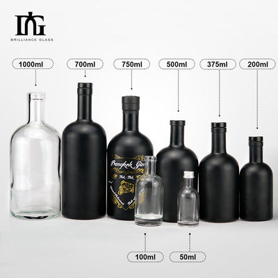 OEM/ODM Acceptabel Classic Shape Gin Rum Glasfles met Houten Kap 500ml 750ml