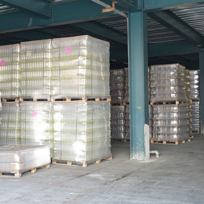 Op maat gemaakte 700 ml 750 ml geleidelijke verandering Blauwe vierkant glasfles met aluminium schroefdeksel