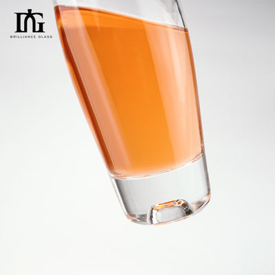 550 ml glazen fles voor Whisky Brandy Vodka OEM/ODM Acceptabel en graverend oppervlak