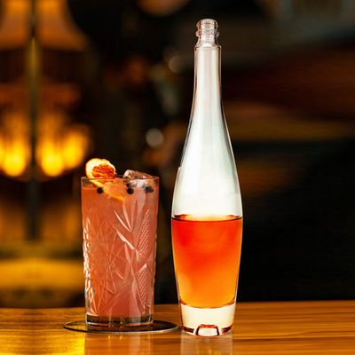550 ml glazen fles voor Whisky Brandy Vodka OEM/ODM Acceptabel en graverend oppervlak