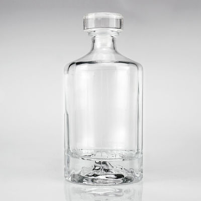Whisky 500 ml Creative Design glazen fles met rode vulkanische bot en glazen kurk