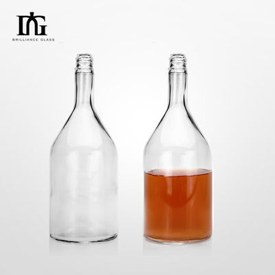 Vrij verkrijgbaar 750 ml 1000 ml 1750 ml vierkant glasfles met schroefdeksel Custom Spirits