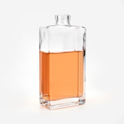 Persoonlijke verpakking Volledig glas Leeg 500 ml parfumfles met gravure en schilderwerk