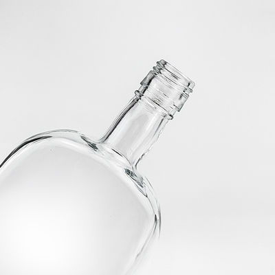 Warm stempelen 500 ml lege vierkante schouder glas vodka fles met schroefdop voor drank