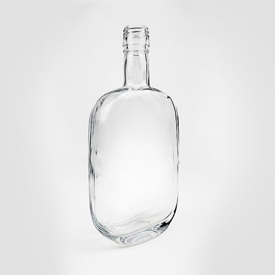Warm stempelen 500 ml lege vierkante schouder glas vodka fles met schroefdop voor drank