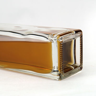 700 ml vierkante aluminium schroef korken dikke bodem wodka brandy rum gin dranken glazen fles