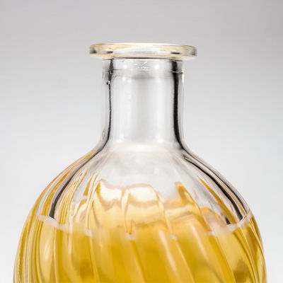 Op maat gemaakte gegraveerde 375 ml 500 ml 700 ml glazen flessen voor sap wijn alcohol rum brandy