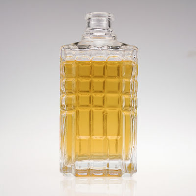 OEM/ODM Acceptabele vierkant 500 ml milieuvriendelijke glazen fles voor whisky en schoonheid