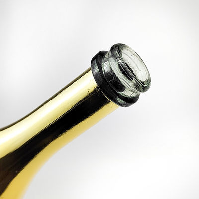 Mineraalwaterfles met kurk schroefdeksel gegraveerd goud sap super flint glasfles