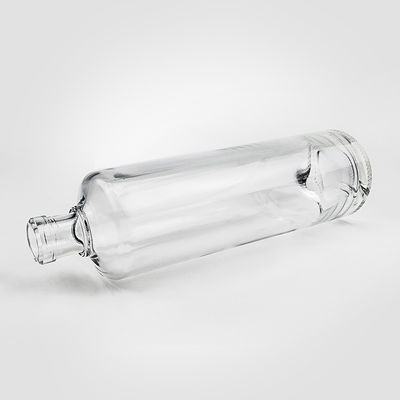 Gratis aangeboden 750 ml 700 ml populaire milieuvriendelijke glazen fles voor rum gin