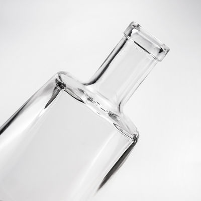 700 ml glazen fles voor wodka gin en wijn lichaam materiaal glas logo aanvaardbaar