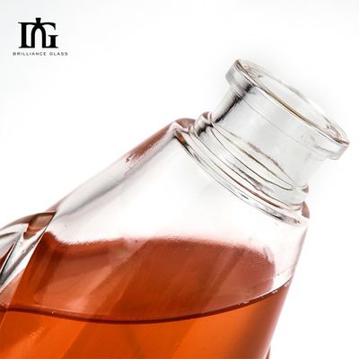 Vrij beschikbaar Super Flint Crystal White glasflessen voor Brandy en Vodka met kurk