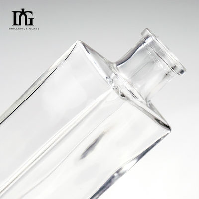 OEM/ODM Acceptabel 500 ml vierkant glasfles voor drank Liquor Spirituous Alcohol Drink