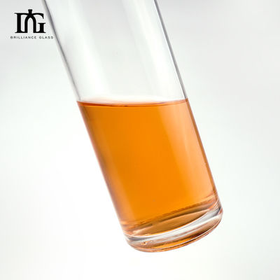 OEM/ODM Acceptabel 500 ml kristalwit glasfles Rechthoekig rond Plat schouderontwerp