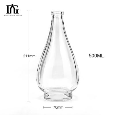 Glas drank wijn whisky fles 750 ml met luxe piramide kristal ontwerp en kurk zegel