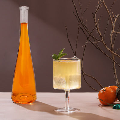 Direct 500 ml lege, heldere glasflessen voor drank met kurk en schroefdeksel