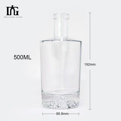 500 ml 700 ml 750 ml 1000 ml Nordic Gin Whiskey Vodka Glasfles met gegraveerde berg