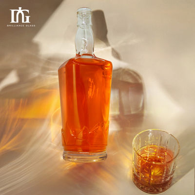 OEM/ODM 700 ml 750 ml glazen fles voor wijn Whisky Direct Supply Cap Type Cork Screw