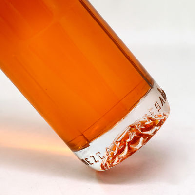 700 ml wijn gin rum vodka 750 ml whisky glasfles met warm stempelen oppervlakte behandeling