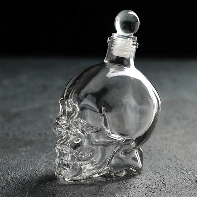 Custom 500ml/750ml Skull fles Acceptabel Klant logo met kurk schroef dop Type