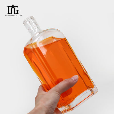 500 ml 700 ml Custom Juice Beverage Liquor Spirits Glasfles met kurk en schroefdeksel
