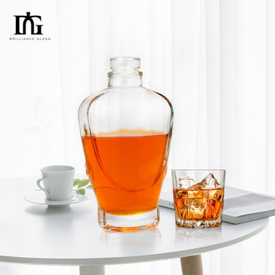 Andere dranken 50 cl lege vodka Whisky glasfles met kurk deksels en mat oppervlak