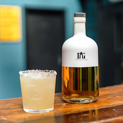 500 ml glazen fles voor sap brandy vodka en drank gegraveerd ontwerp