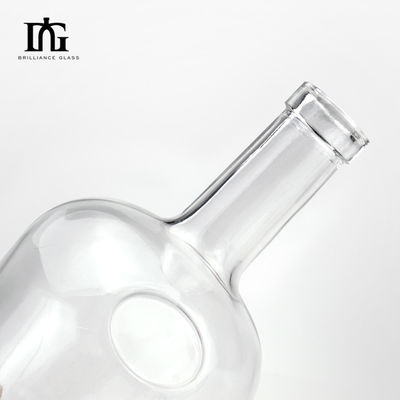 OEM/ODM Acceptabele kristalwit ronde wijnfles met kurk 500 ml capaciteit