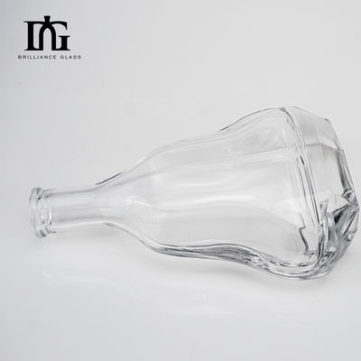 Vierkante vorm Extra Flint Cork Afwerking Glaskraag Liquor Fles met aangepast logo