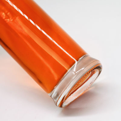 Matte zwarte glasflessen voor gedistilleerde dranken 500 ml capaciteit en aanvaardbaar aangepast logo