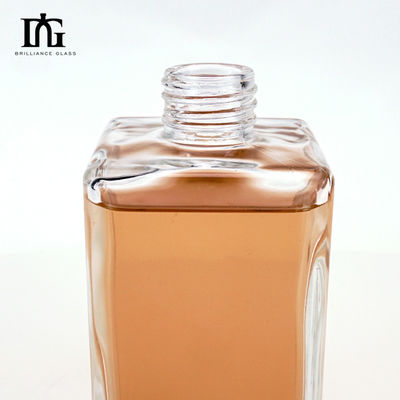 Persoonlijke ronde vorm 700 ml transparante lege glazen drankfles voor whisky vodka tequila