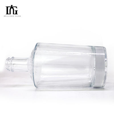 700 ml op maat gemaakte glazen fles voor whisky Bourbon Gin Liquor Basismateriaal Glas