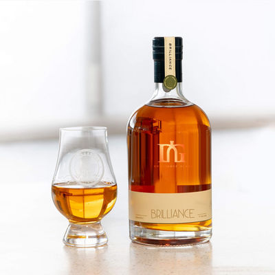 Custom 350 ml 500 ml Vodka Whisky Liquor Gin Rum Brandy 700 ml Spirit Glasfles met Warm Stamping