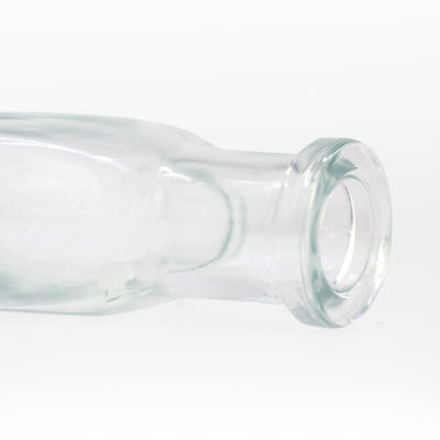 500 ml gegraveerde glazen fles voor eindrum gin en brandy in unieke vorm