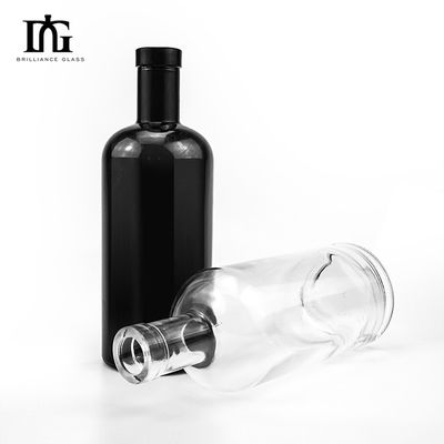 Concurrerende 750 ml 700 ml 500 ml heldere whiskey vodka fles met op maat gemaakte zwarte verf