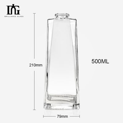 Vierkant glas cosmetica spuitfles met kurkdop Capaciteit 700 ml Lichaam materiaal glas