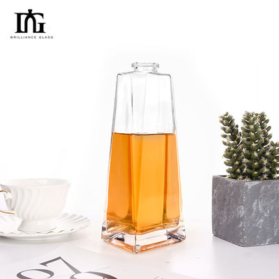 Vierkant glas cosmetica spuitfles met kurkdop Capaciteit 700 ml Lichaam materiaal glas