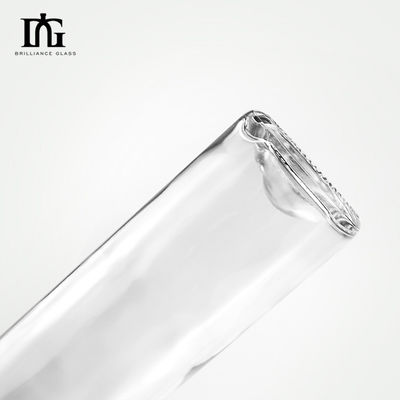 Leeg, helder, rond 750 ml glazen fles voor wodka, drank, tequila, mezcal