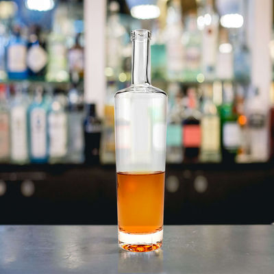 700 ml heldere hoge glazen fles voor drank Whisky Tequila Xo Spirits Vodka Gin Rum Brandy