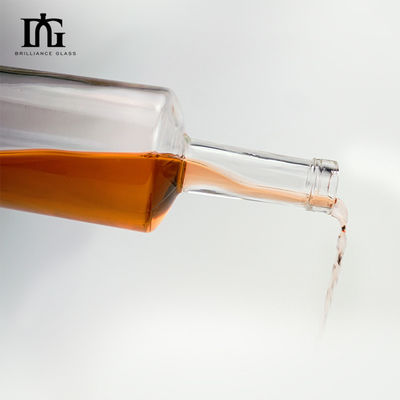 700 ml heldere hoge glazen fles voor drank Whisky Tequila Xo Spirits Vodka Gin Rum Brandy